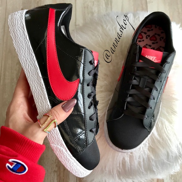 Nike Shoes - NWT Nike blazer low